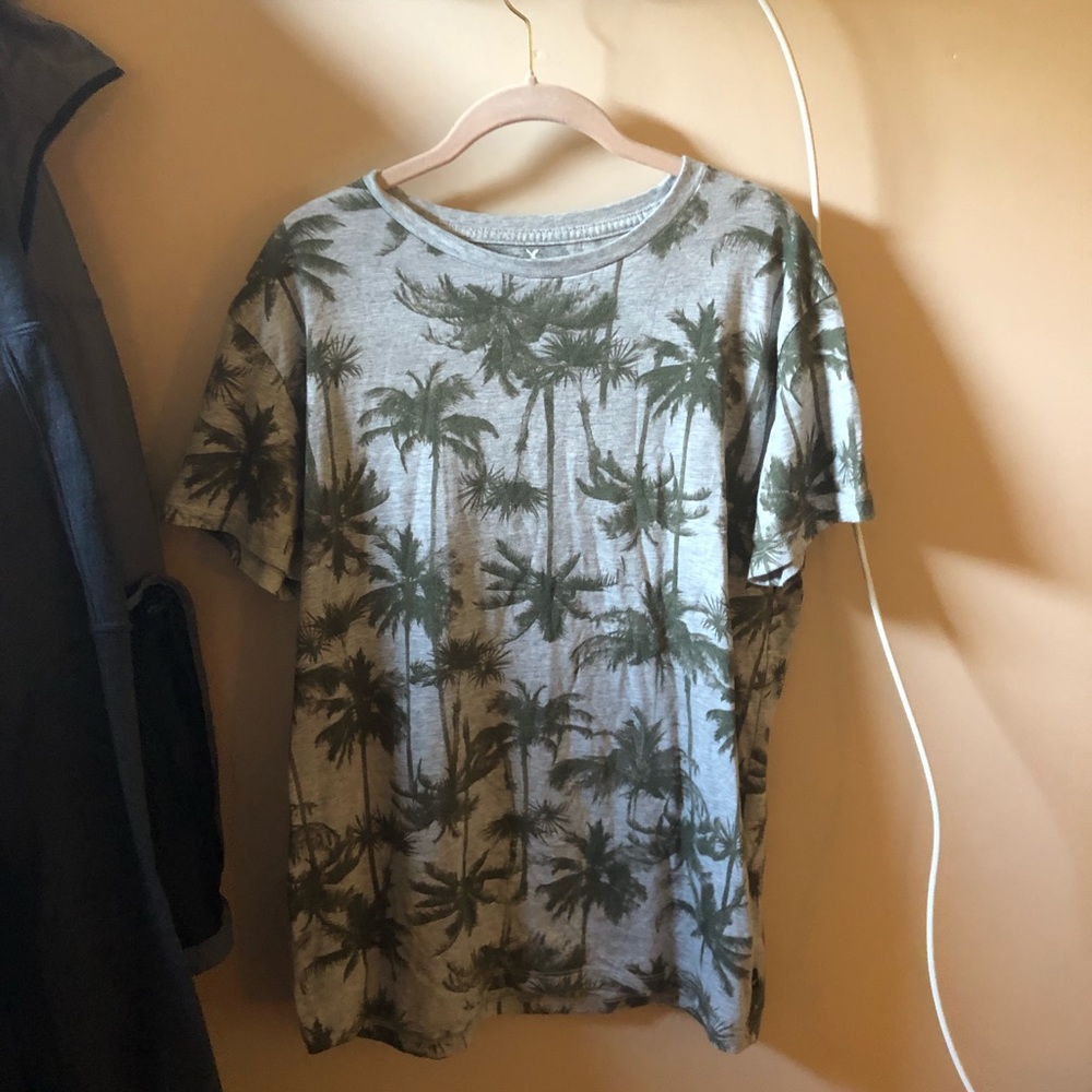 American Eagle Palm Tree T-Shirt